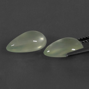 Achetez naturel ct vert préhnite gems, en forme de poire, en provenance afrique du sud chez gemselect. en stock, livraison internationale!