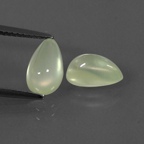 Achetez naturel ct vert préhnite gems, en forme de poire, en provenance afrique du sud chez gemselect. en stock, livraison internationale!
