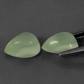 Achetez naturel ct vert préhnite gems, en forme de poire, en provenance afrique du sud chez gemselect. en stock, livraison internationale!