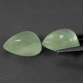 Achetez naturel ct vert préhnite gems, en forme de poire, en provenance afrique du sud chez gemselect. en stock, livraison internationale!