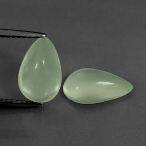 Achetez naturel ct vert préhnite gems, en forme de poire, en provenance afrique du sud chez gemselect. en stock, livraison internationale!