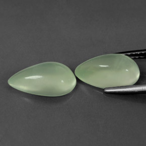 Achetez naturel ct vert préhnite gems, en forme de poire, en provenance afrique du sud chez gemselect. en stock, livraison internationale!