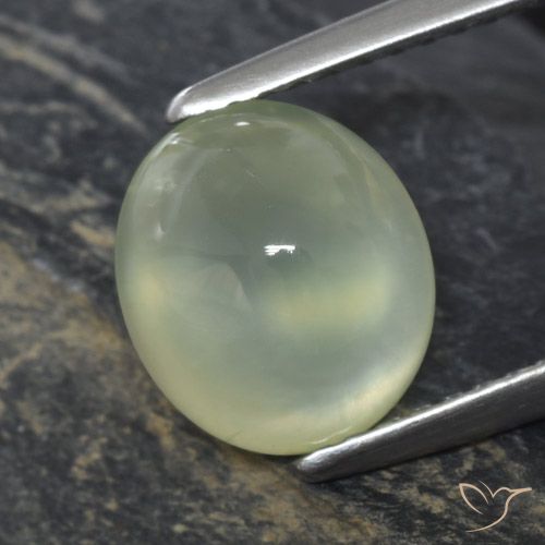 2.77ct Naturel Pale Pear Green  Préhnite, ovale, Transparent