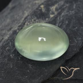 Préhnite Vert sauge très clair naturelle ovale, 2.68 ct, Transparent