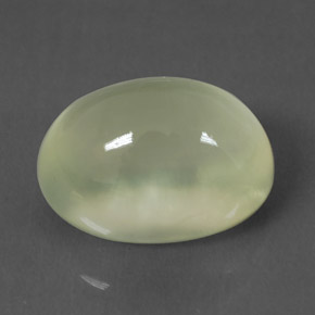Préhnite vert naturelle coupe ovale, 10,03 ct, transparent