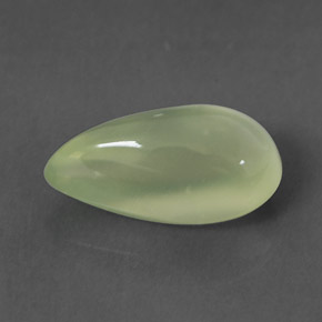Prehnite Vert naturelle En forme de poire, 4.66 ct, Transparent