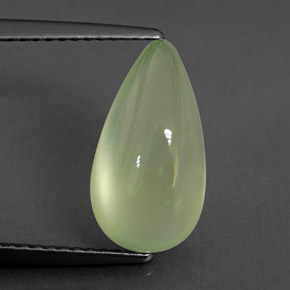 Prehnite Vert naturelle En forme de poire, 4.66 ct, Transparent
