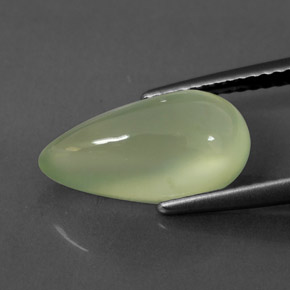 Prehnite Vert naturelle En forme de poire, 4.66 ct, Transparent