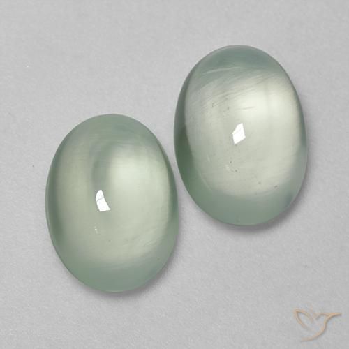 Shop natural 5.47ct Vert très clair Préhnite gems, ovale, from Afrique du Sud at GemSelect. In stock, global shipping!