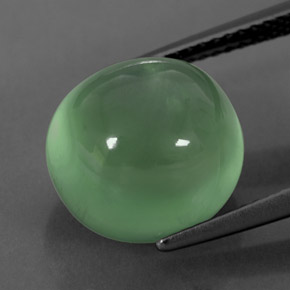 Préhnite vert naturelle transparent, 10,30 ct, transparent / translucide