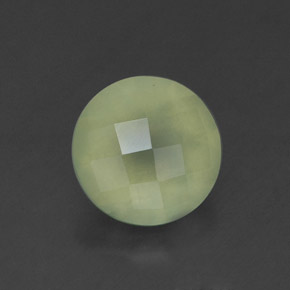 Préhnite vert naturelle transparent, 1,83 ct, transparent / translucide