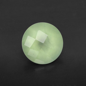 Préhnite vert naturelle transparent, 1,83 ct, transparent / translucide