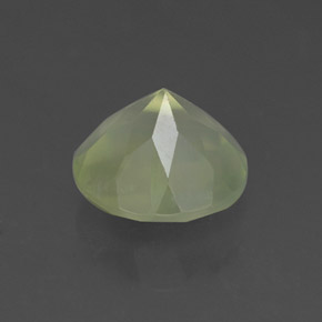 Préhnite vert naturelle transparent, 1,92 ct, transparent / translucide