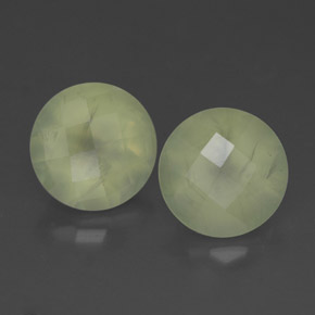 Achetez naturel 3,90ct vert préhnite gems, transparent, en provenance afrique du sud chez gemselect. en stock, livraison internationale!