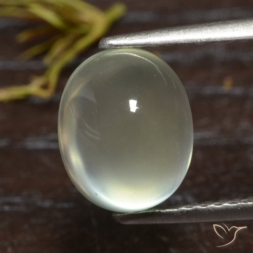 3.56ct Naturel Medium Green  Préhnite, ovale, Transparent