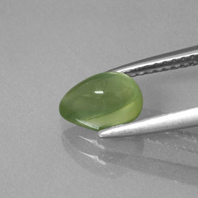 Préhnite vert naturelle transparent, 1,31 ct, transparent / translucide