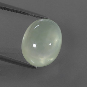 Préhnite vert naturelle transparent, 8,89 ct, transparent / translucide