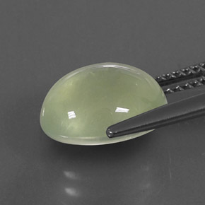 Préhnite vert naturelle transparent, 4,97 ct, transparent / translucide