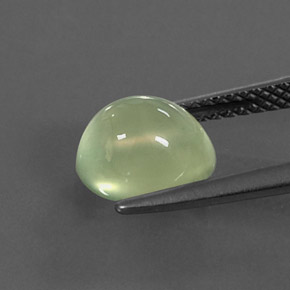 Préhnite vert naturelle transparent, 2,48 ct, transparent / translucide