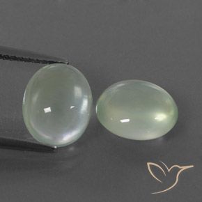 4.99ctw Naturel Vert sauge très clair Préhnite, ovale, Transparent / Translucide