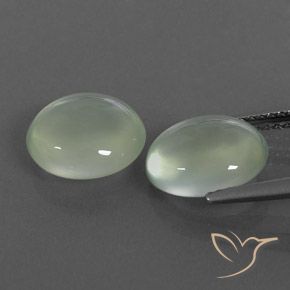 Shop natural 4.99ct Vert sauge très clair Préhnite gems, ovale, from Afrique du Sud at GemSelect. In stock, global shipping!