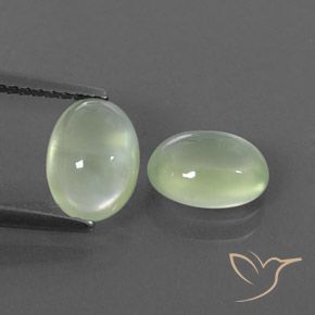 3.01ctw Naturel Pale Pear Green  Préhnite, ovale, Transparent / Translucide