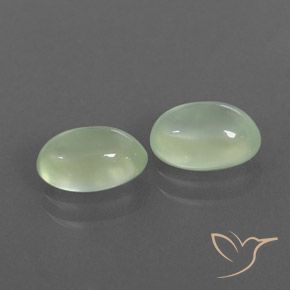 Shop natural 2.46ct Pale Pear Green  Préhnite gems, ovale, from Afrique du Sud at GemSelect. In stock, global shipping!