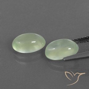 Shop natural 2.46ct Pale Pear Green  Préhnite gems, ovale, from Afrique du Sud at GemSelect. In stock, global shipping!