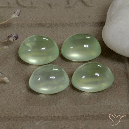7.69ctw Naturel Yellow Green  Préhnite, ovale, Transparent