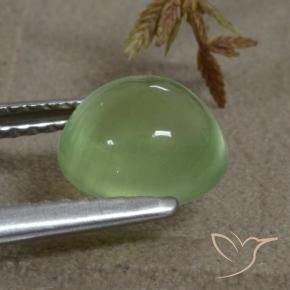 Préhnite Medium Green  naturelle ovale, 2.11 ct, Transparent