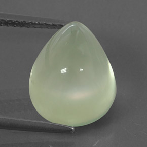 Préhnite vert naturelle transparent, 9,95 ct, transparent / translucide
