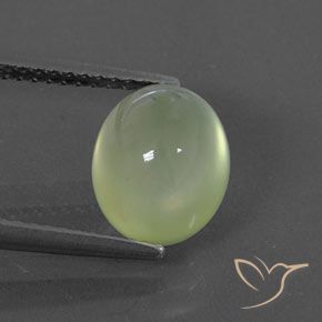 3.67ct Naturel Yellow Green  Préhnite, ovale, Transparent / Translucide