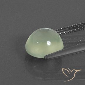 Préhnite Pale Green  naturelle ovale, 2.37 ct, Transparent / Translucide