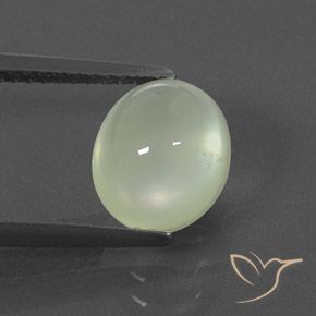 3.04ct Naturel Warm Green     Préhnite, ovale, Transparent / Translucide