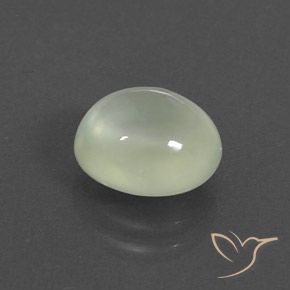 Préhnite Medium Green  naturelle ovale, 2.64 ct, Transparent / Translucide
