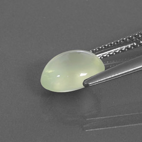 Préhnite vert naturelle transparent, 1,68 ct, transparent / translucide