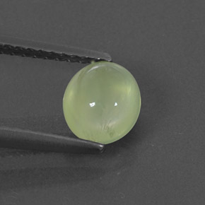 Préhnite vert naturelle transparent, 0,99 ct, transparent / translucide