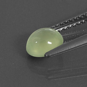 Préhnite vert naturelle transparent, 0,99 ct, transparent / translucide