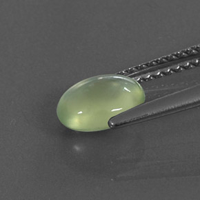 Préhnite vert naturelle transparent, 1,04 ct, transparent / translucide