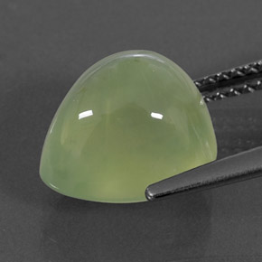 Préhnite vert naturelle transparent, 5,44 ct, transparent / translucide
