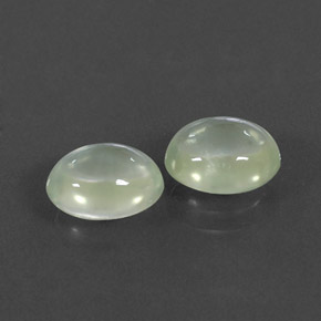 Achetez naturel 3,56ct vert préhnite gems, coupe ovale, en provenance afrique du sud chez gemselect. en stock, livraison internationale!
