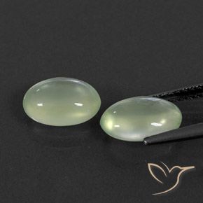 Shop natural 3.52ct Pale Green  Préhnite gems, ovale, from Afrique du Sud at GemSelect. In stock, global shipping!