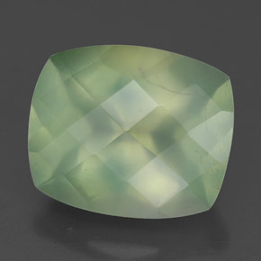Préhnite vert naturelle transparent, 5,67 ct, transparent / translucide