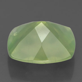 Préhnite vert naturelle transparent, 5,24 ct, transparent / translucide