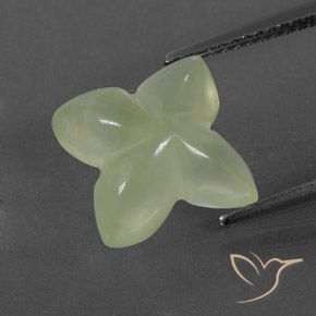 Préhnite Pale Green  naturelle Taille Fleur, 5.43 ct, Transparent / Translucide