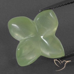 Préhnite Yellow Green  naturelle Taille Fleur, 9.49 ct, Transparent / Translucide