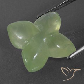 Préhnite Yellow Green  naturelle Taille Fleur, 9.49 ct, Transparent / Translucide