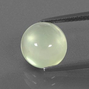 Préhnite vert naturelle coupe ovale, 3,53 ct, transparent