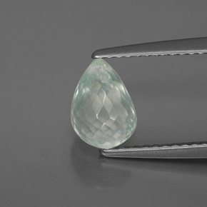 Préhnite vert naturelle briolette, 1,73 ct, transparent