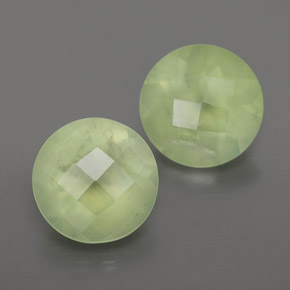 Achetez naturel 3,69ct vert préhnite gems, transparent, en provenance afrique du sud chez gemselect. en stock, livraison internationale!
